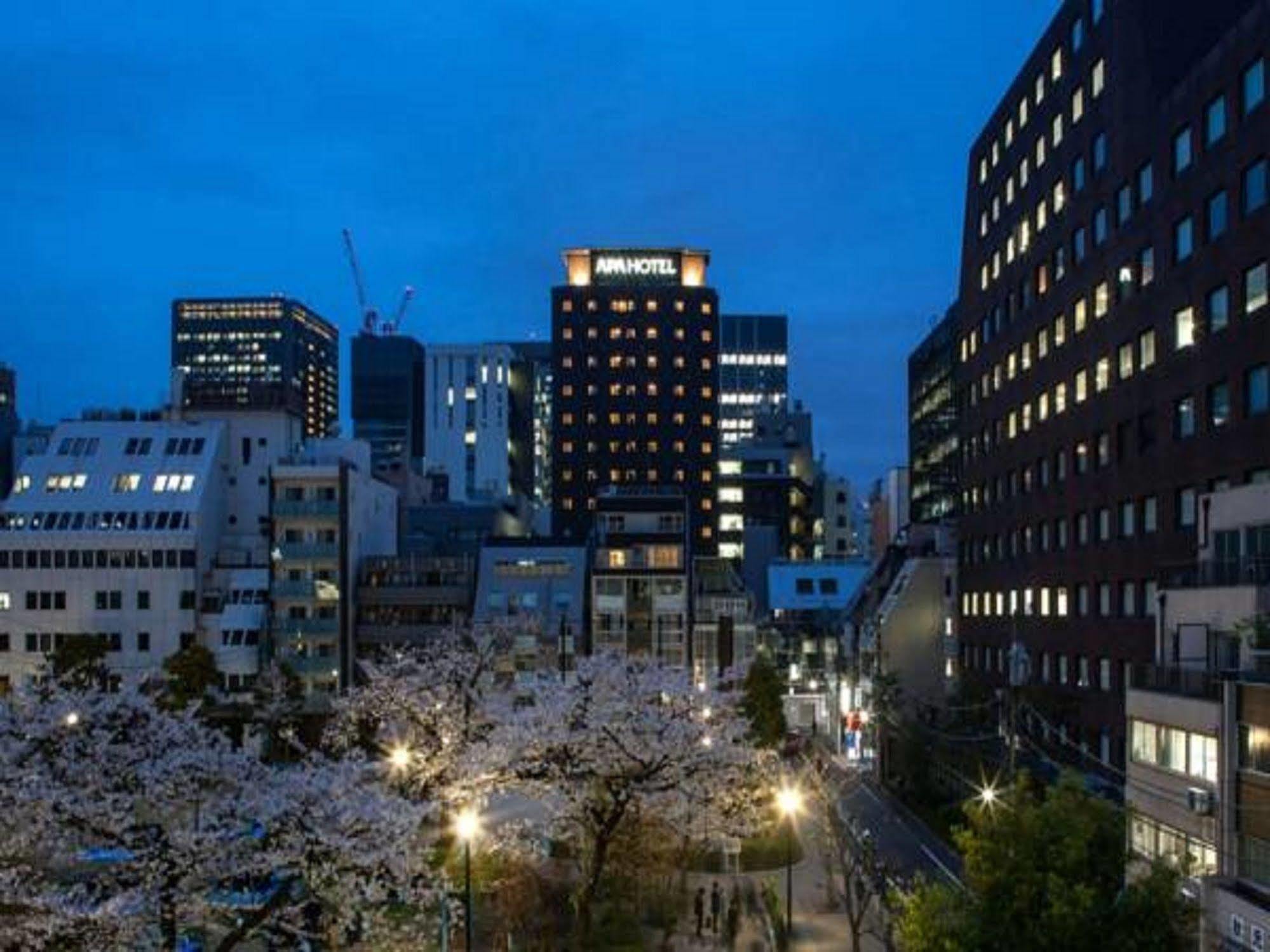 Apa Hotel Shimbashi Toranomon Токіо Екстер'єр фото